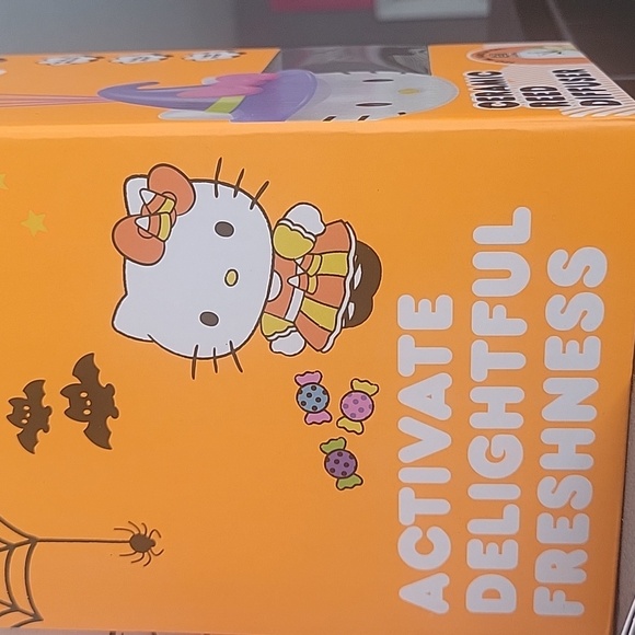 Hello Kitty Diffuser - Picture 2 of 2